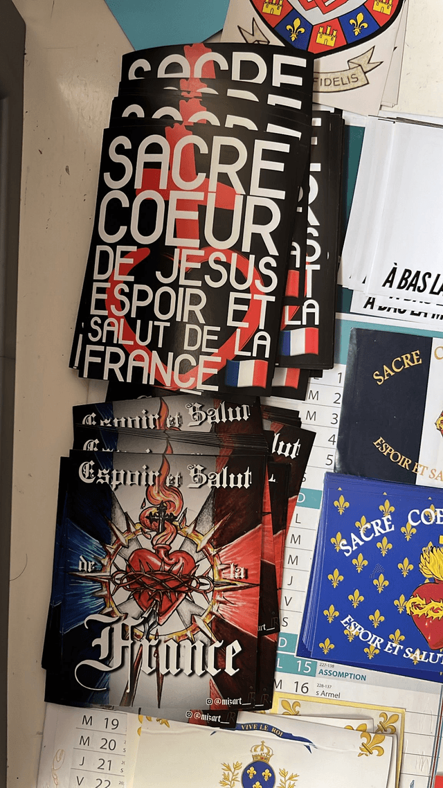 50 Stickers aléatoires [VICTIME DE SON SUCCÈS]